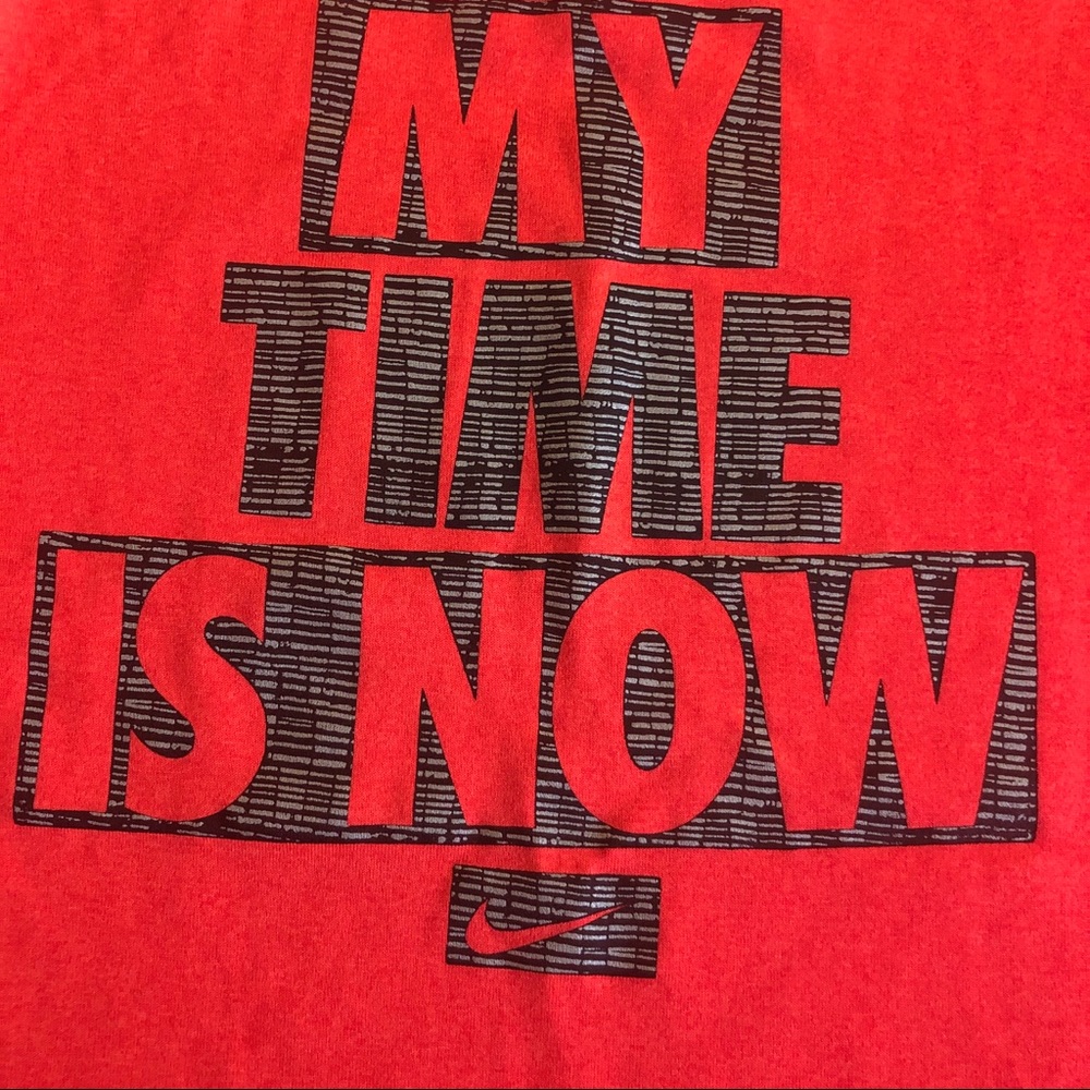 Nike tee - Picture 2 of 4